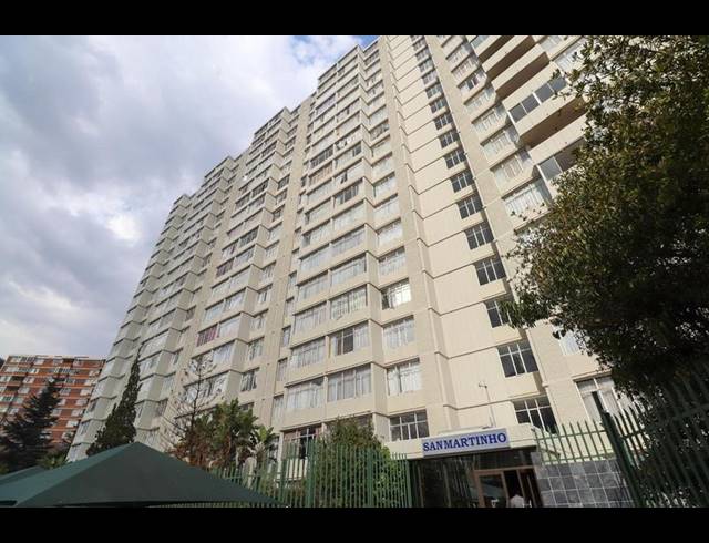 1 BEDROOM APARTMENT FOR SALE IN BEDFORD GARDENS